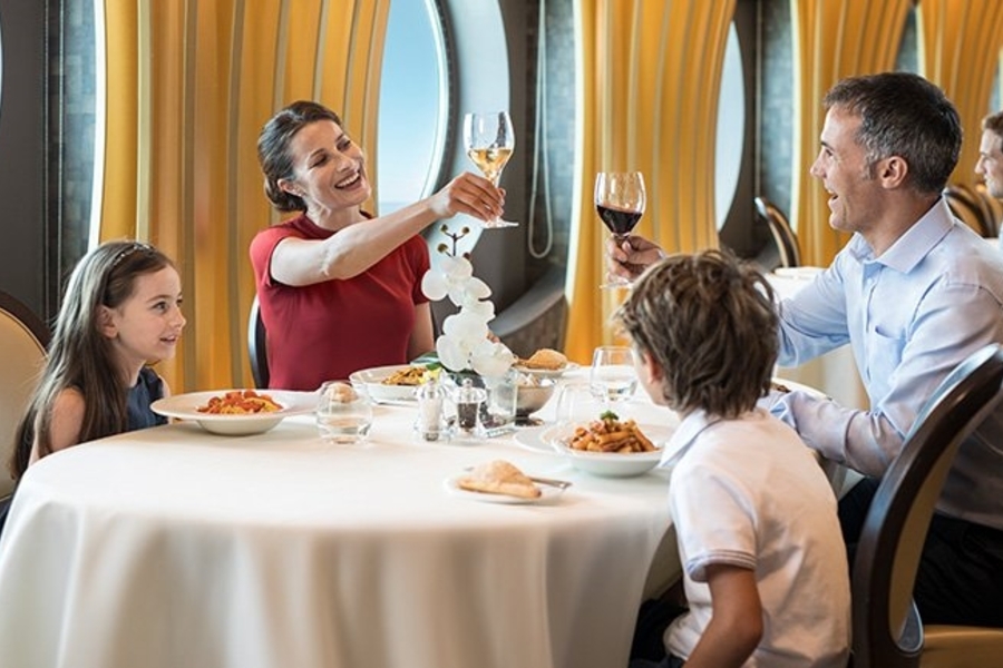 MSC Grandiosa - Family Dining.jpg